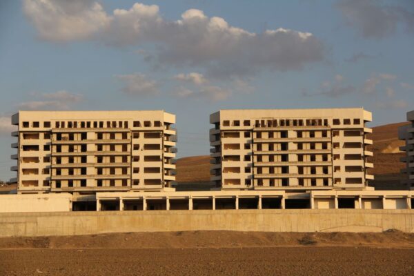 van-adliye-
